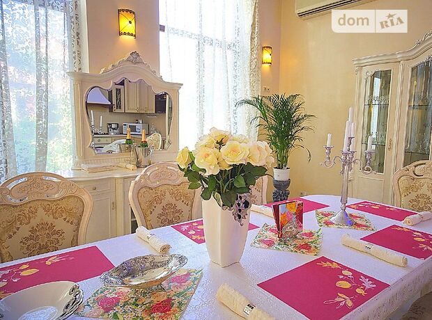 трехэтажный дом с камином, 650 кв. м, керамический кирпич. Сдается помесячно в Одессе, в районе Большой Фонтан фото 1 трехэтажный дом с камином, 650 кв. м, керамический кирпич. Сдается помесячно в Одессе, в районе Большой Фонтан фото 1