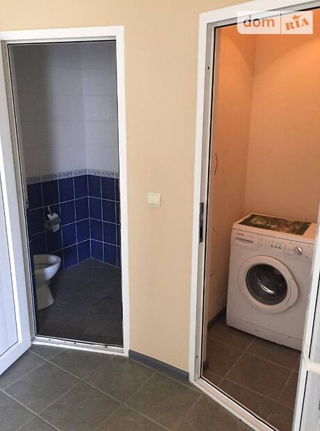 трехэтажный дом с камином, 350 кв. м, кирпич. Сдается помесячно в Одессе, в районе Большой Фонтан фото 1 трехэтажный дом с камином, 350 кв. м, кирпич. Сдается помесячно в Одессе, в районе Большой Фонтан фото 1
