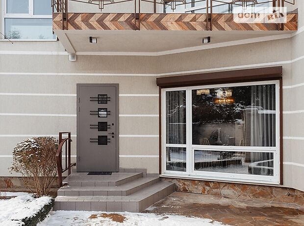 двухэтажный дом с балконом, 200 кв. м, кирпич. Сдается помесячно в Одессе, в районе Большой Фонтан фото 1