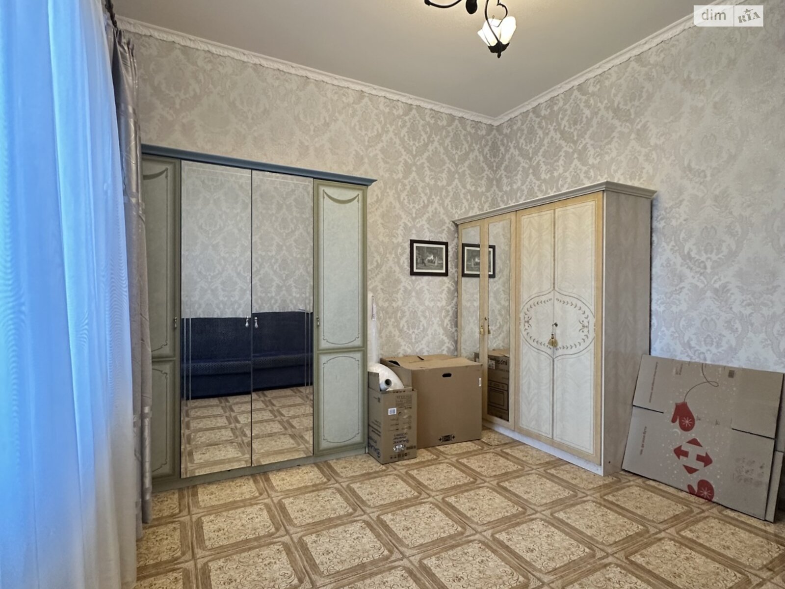 одноэтажный дом беседка, 160 кв. м, кирпич. Сдается помесячно в Одессе, в районе Большой Фонтан фото 1 одноэтажный дом беседка, 160 кв. м, кирпич. Сдается помесячно в Одессе, в районе Большой Фонтан фото 1