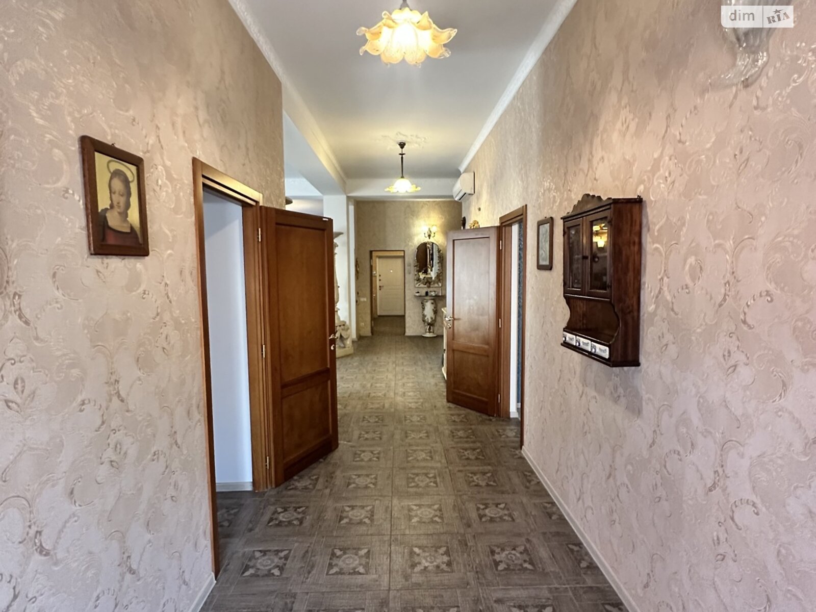 одноэтажный дом беседка, 160 кв. м, кирпич. Сдается помесячно в Одессе, в районе Большой Фонтан фото 1 одноэтажный дом беседка, 160 кв. м, кирпич. Сдается помесячно в Одессе, в районе Большой Фонтан фото 1