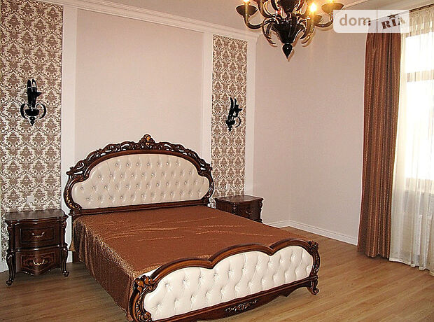 двухэтажный дом, 300 кв. м, кирпич. Сдается помесячно в Одессе, в районе Большой Фонтан фото 1 двухэтажный дом, 300 кв. м, кирпич. Сдается помесячно в Одессе, в районе Большой Фонтан фото 1