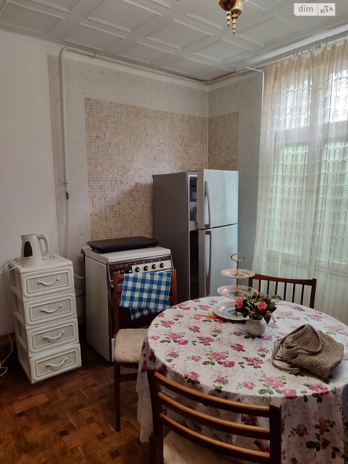двухэтажный дом, 50 кв. м, кирпич. Сдается помесячно в Одессе, в районе Большой Фонтан фото 1