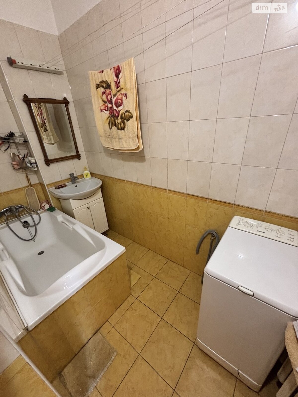 одноэтажный дом беседка, 75 кв. м, ракушечник (ракушняк). Сдается помесячно в Одессе, в районе Большой Фонтан фото 1 одноэтажный дом беседка, 75 кв. м, ракушечник (ракушняк). Сдается помесячно в Одессе, в районе Большой Фонтан фото 1
