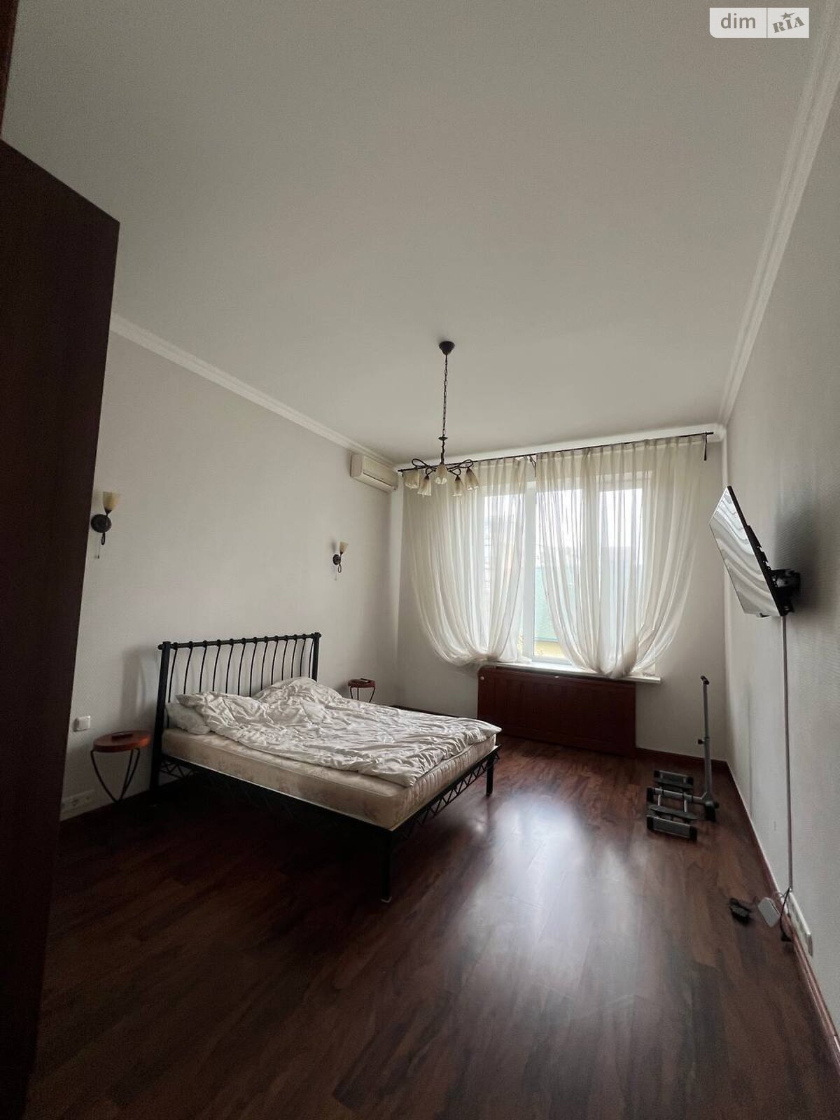 двухэтажный дом с гаражом, 458.2 кв. м, ракушечник (ракушняк). Сдается помесячно в Одессе, в районе Большой Фонтан фото 1 двухэтажный дом с гаражом, 458.2 кв. м, ракушечник (ракушняк). Сдается помесячно в Одессе, в районе Большой Фонтан фото 1