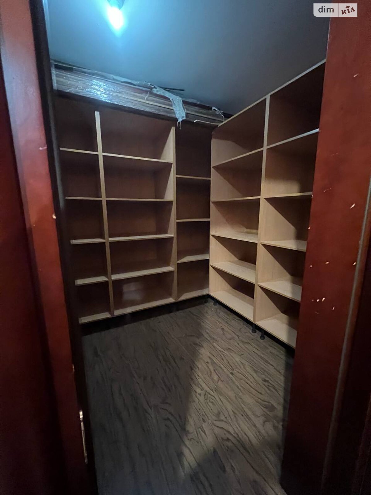 двоповерховий будинок з гаражем, 458.2 кв. м, ракушняк. Здається помісячно в Одесі, в районі Великий Фонтан фото 1 двопроверховий будинок з гаражем, 458.2 кв. м, ракушняк. Здається помісячно в Одесі, в районі Великий Фонтан фото 1