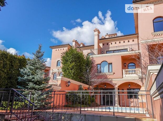 четырехэтажный дом с камином, 490 кв. м, кирпич. Сдается помесячно в Одессе, в районе Большой Фонтан фото 1 четырехэтажный дом с камином, 490 кв. м, кирпич. Сдается помесячно в Одессе, в районе Большой Фонтан фото 1