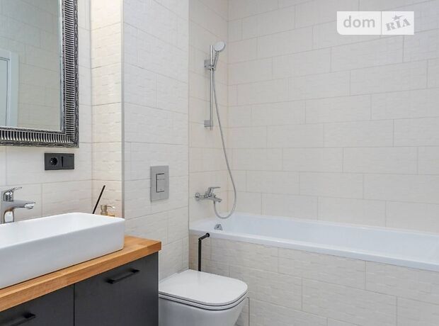 четырехэтажный дом с камином, 490 кв. м, кирпич. Сдается помесячно в Одессе, в районе Большой Фонтан фото 1 четырехэтажный дом с камином, 490 кв. м, кирпич. Сдается помесячно в Одессе, в районе Большой Фонтан фото 1