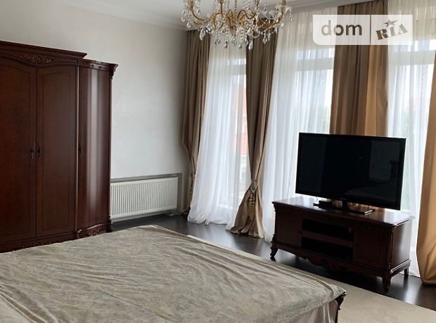 одноэтажный дом с балконом, 350 кв. м, кирпич. Сдается помесячно в Одессе, в районе Большой Фонтан фото 1 одноэтажный дом с балконом, 350 кв. м, кирпич. Сдается помесячно в Одессе, в районе Большой Фонтан фото 1