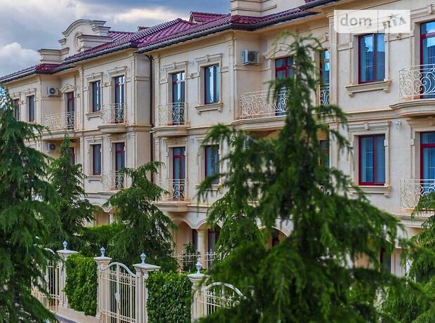 трехэтажный таунхаус с балконом, 275 кв. м, кирпич. Сдается помесячно в Одессе, в районе Большой Фонтан фото 1 трехэтажный таунхаус с балконом, 275 кв. м, кирпич. Сдается помесячно в Одессе, в районе Большой Фонтан фото 1