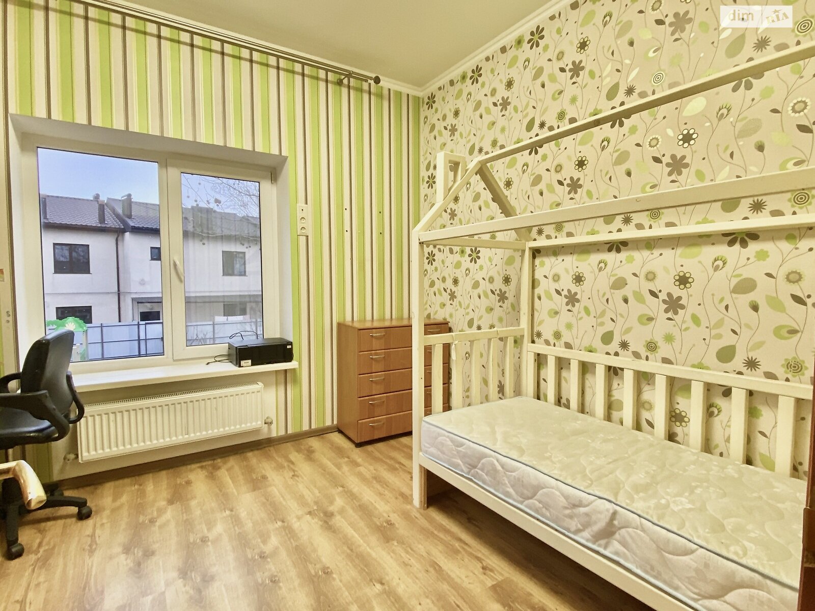 двоповерховий будинок з балконом, 80 кв. м, газобетон. Здається помісячно в Одесі, в районі Чорноморка фото 1 двопроверховий будинок з балконом, 80 кв. м, газобетон. Здається помісячно в Одесі, в районі Чорноморка фото 1