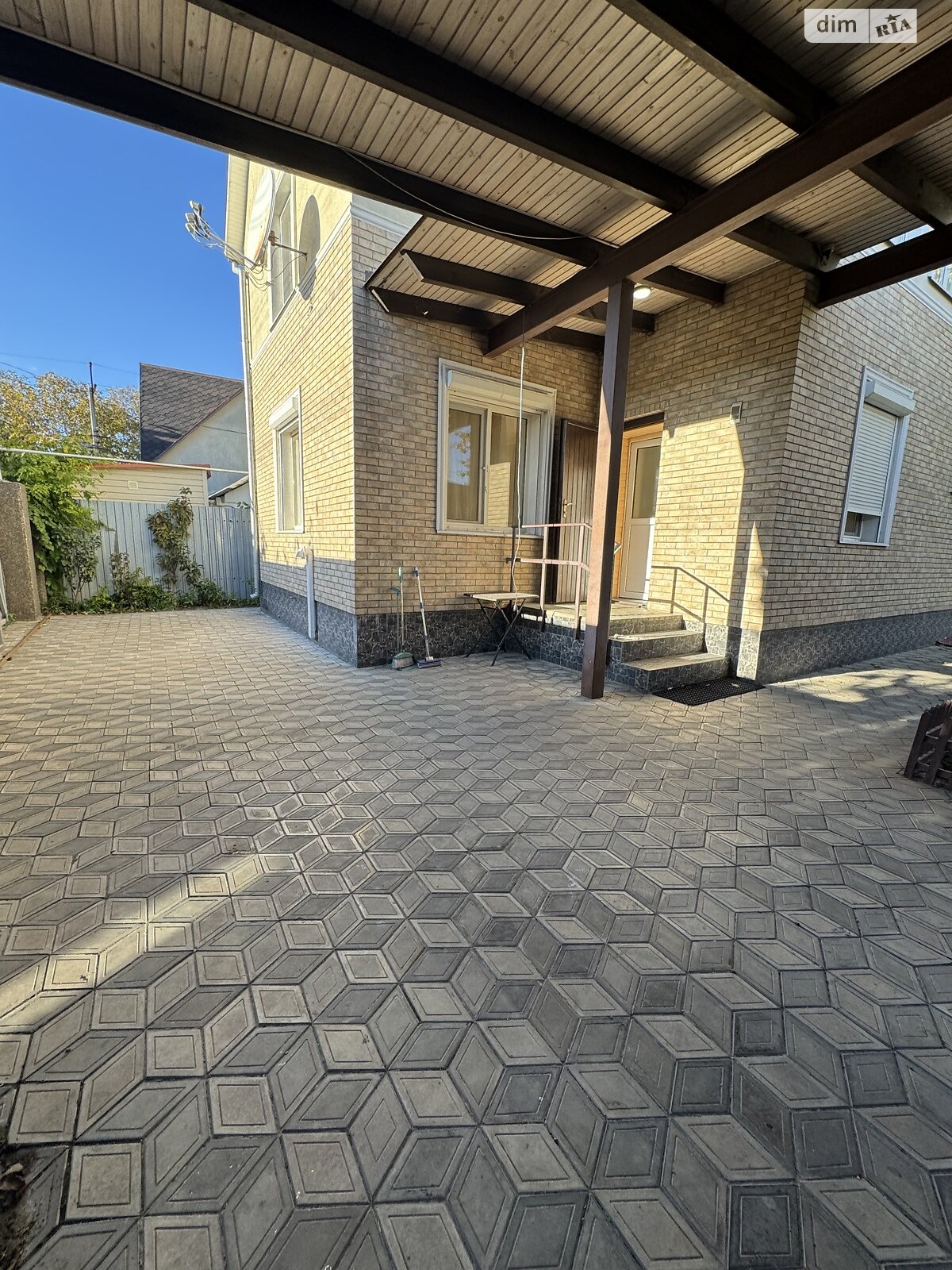 двухэтажный дом беседка, 120 кв. м, кирпич. Сдается помесячно в Одессе, в районе Черноморка фото 1