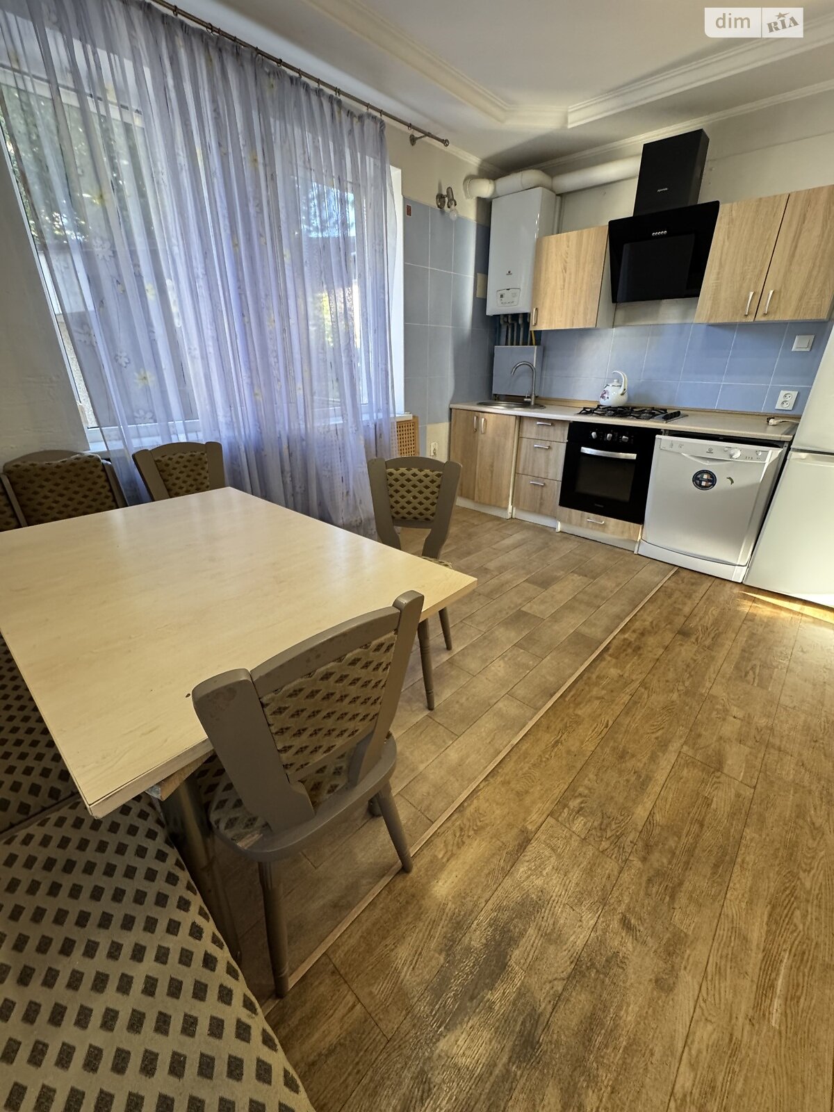 двухэтажный дом беседка, 120 кв. м, кирпич. Сдается помесячно в Одессе, в районе Черноморка фото 1