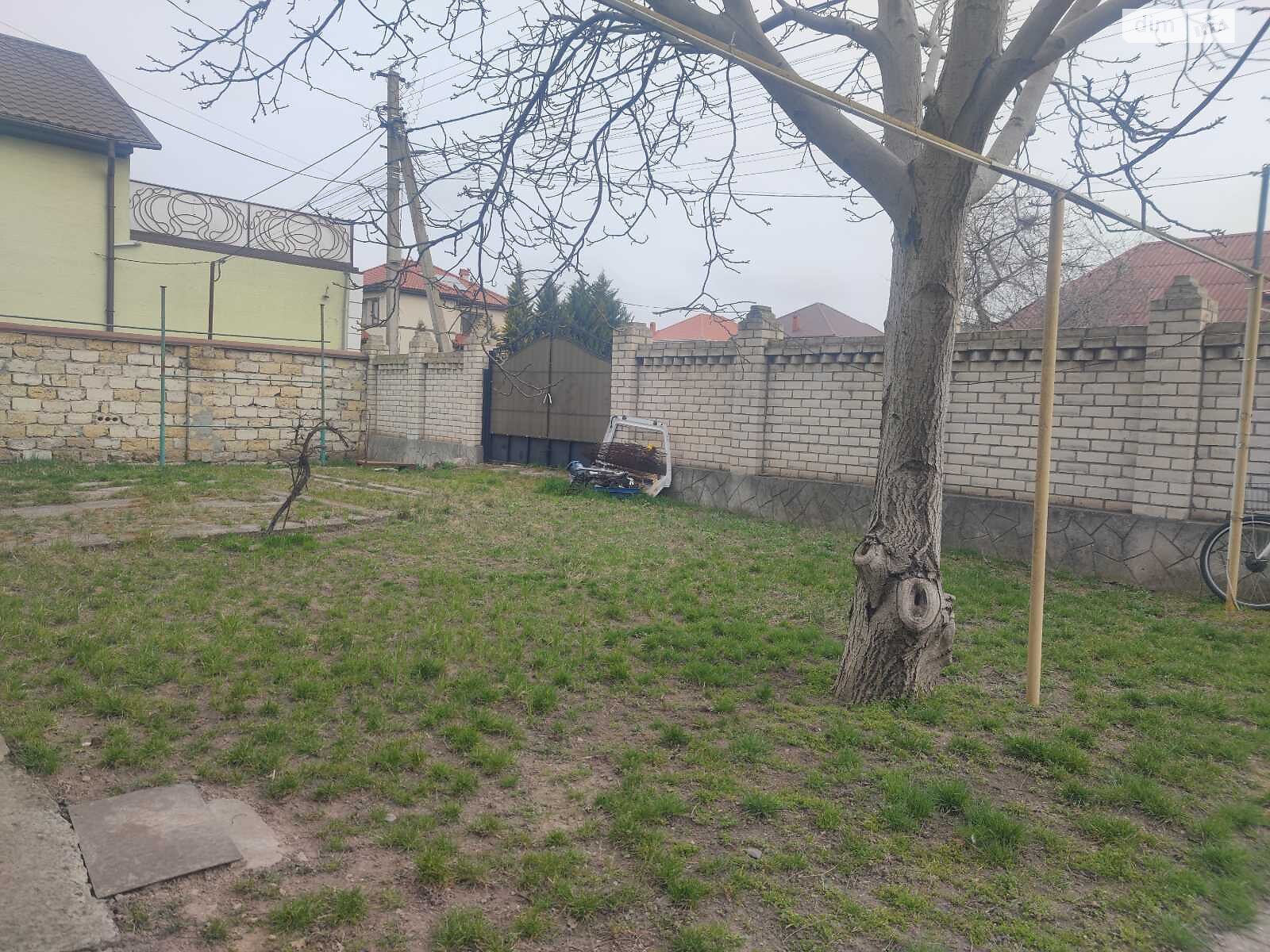 двухэтажный дом, 125 кв. м, кирпич. Сдается помесячно в Одессе, в районе Червоный Хутор фото 1 двухэтажный дом, 125 кв. м, кирпич. Сдается помесячно в Одессе, в районе Червоный Хутор фото 1