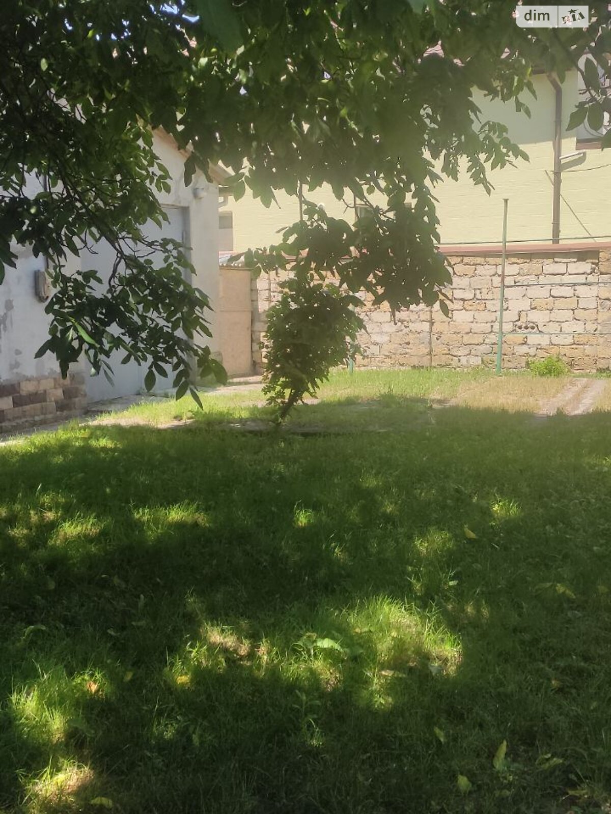 двухэтажный дом, 125 кв. м, кирпич. Сдается помесячно в Одессе, в районе Червоный Хутор фото 1 двухэтажный дом, 125 кв. м, кирпич. Сдается помесячно в Одессе, в районе Червоный Хутор фото 1