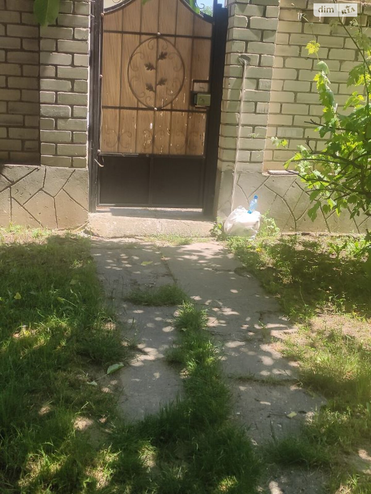 двухэтажный дом, 125 кв. м, кирпич. Сдается помесячно в Одессе, в районе Червоный Хутор фото 1 двухэтажный дом, 125 кв. м, кирпич. Сдается помесячно в Одессе, в районе Червоный Хутор фото 1