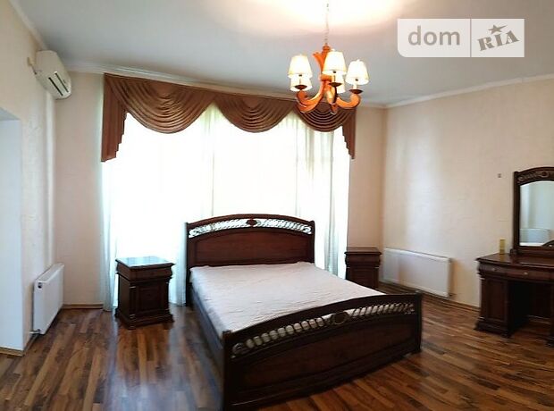 трехэтажный дом с камином, 414 кв. м, кирпич. Сдается помесячно в Одессе, в районе Чубаевка фото 1 трехэтажный дом с камином, 414 кв. м, кирпич. Сдается помесячно в Одессе, в районе Чубаевка фото 1