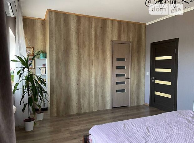 трехэтажный дом, 165 кв. м, кирпич. Сдается помесячно в Одессе, в районе Киевский фото 1 трехэтажный дом, 165 кв. м, кирпич. Сдается помесячно в Одессе, в районе Киевский фото 1