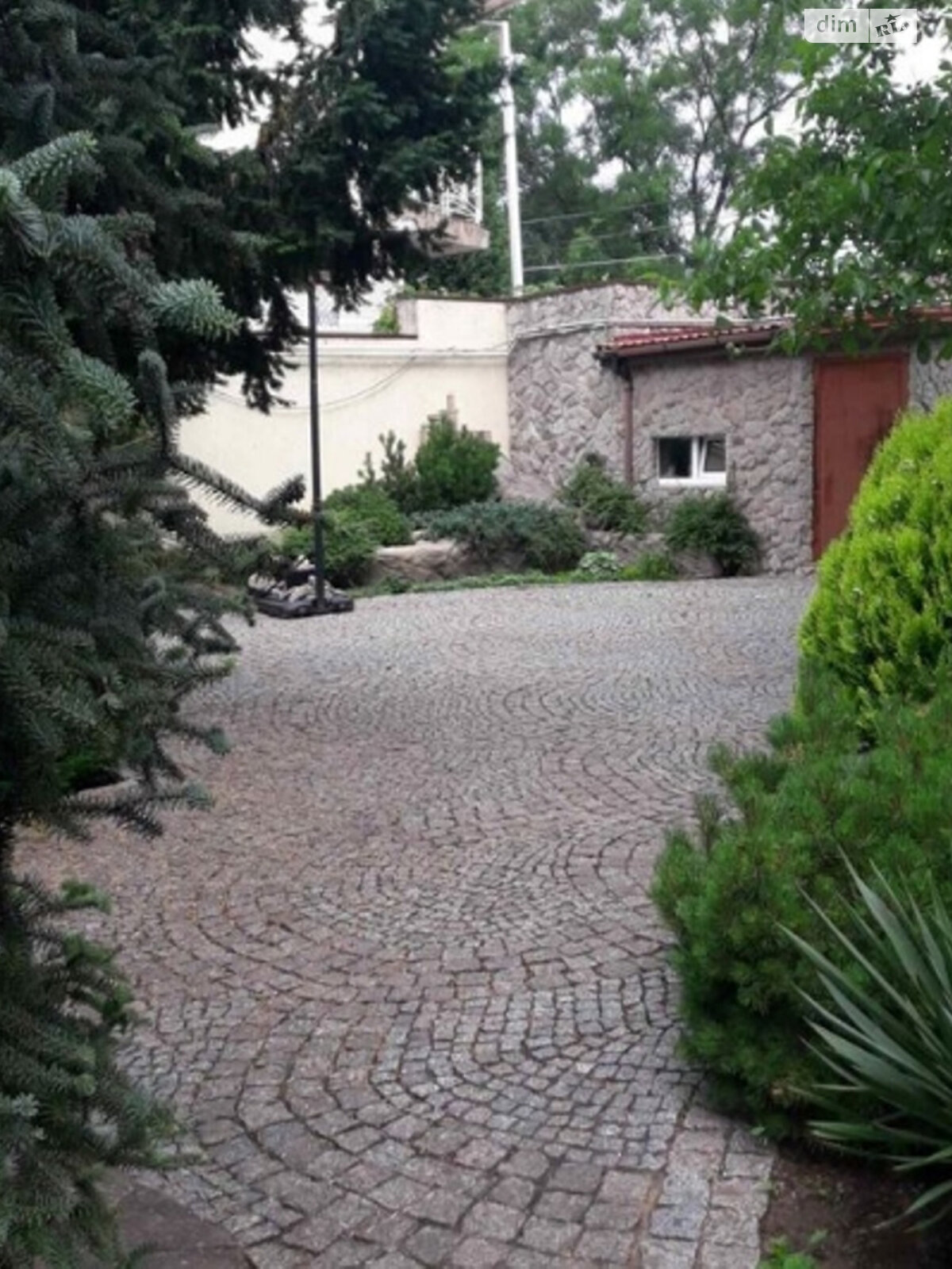 триповерховий будинок, 700 кв. м, кирпич. Здається помісячно в Одесі, в районі Київський фото 1 трипроверховий будинок, 700 кв. м, кирпич. Здається помісячно в Одесі, в районі Київський фото 1