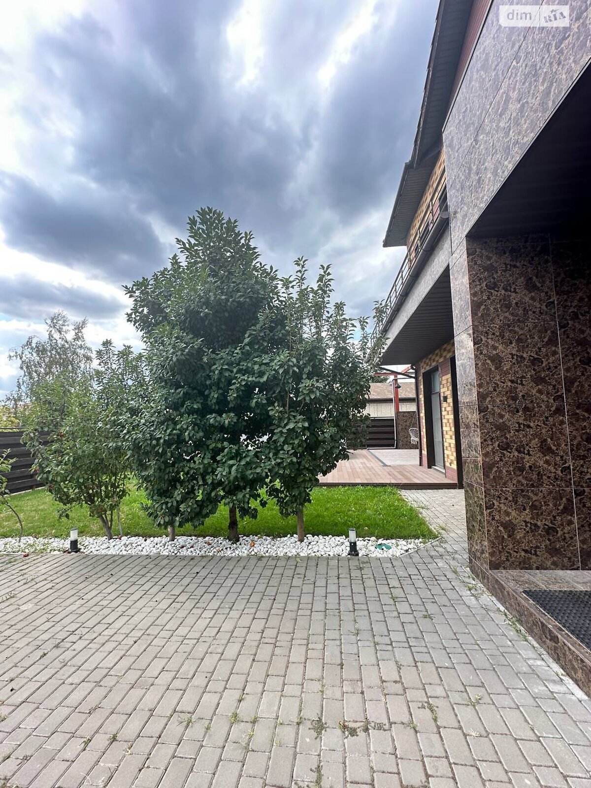 двопроверховий будинок, 280 кв. м, цегла. Здається помісячно в Одесі, в районі undefined фото 1