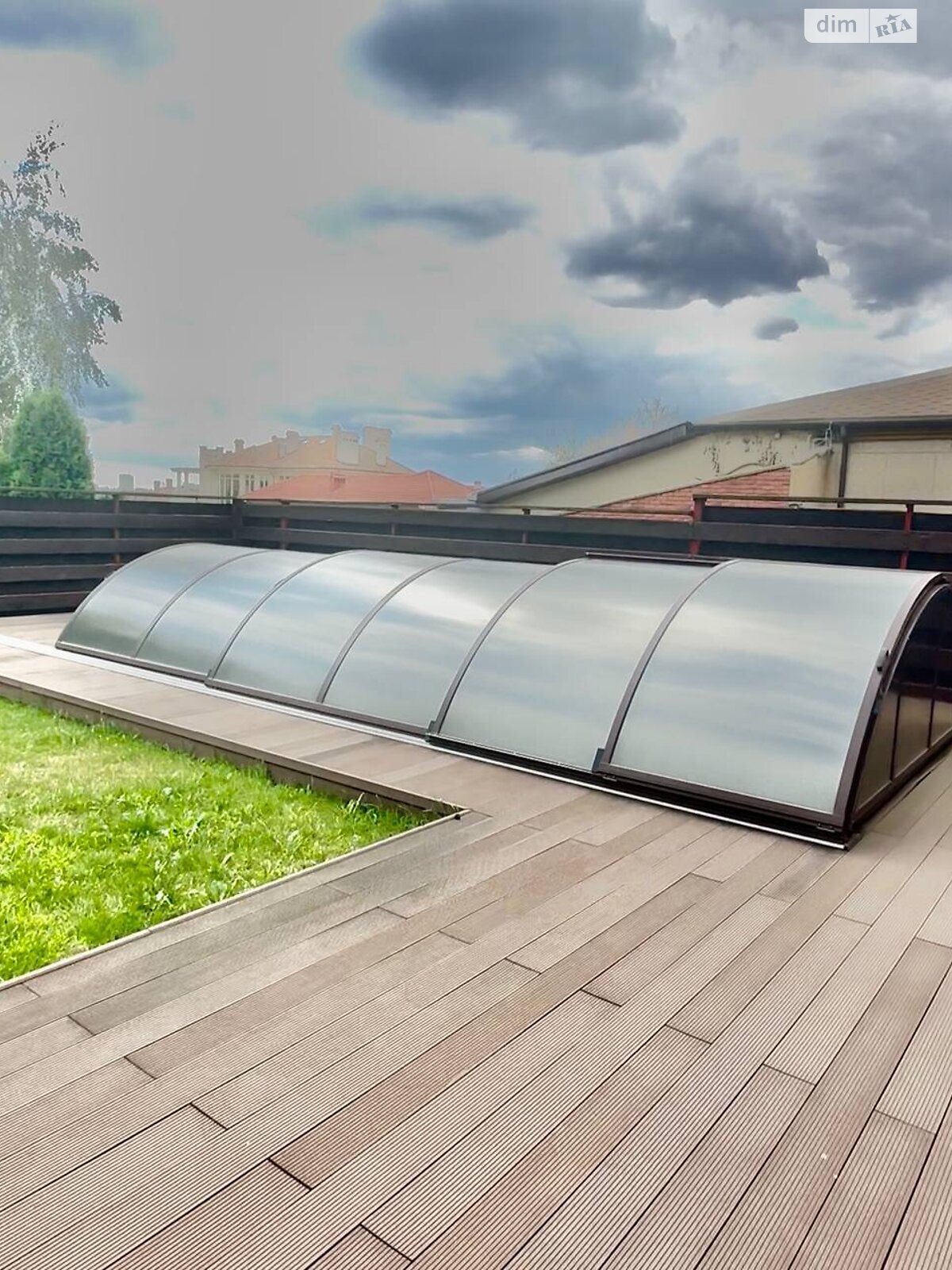 двопроверховий будинок, 280 кв. м, цегла. Здається помісячно в Одесі, в районі undefined фото 1