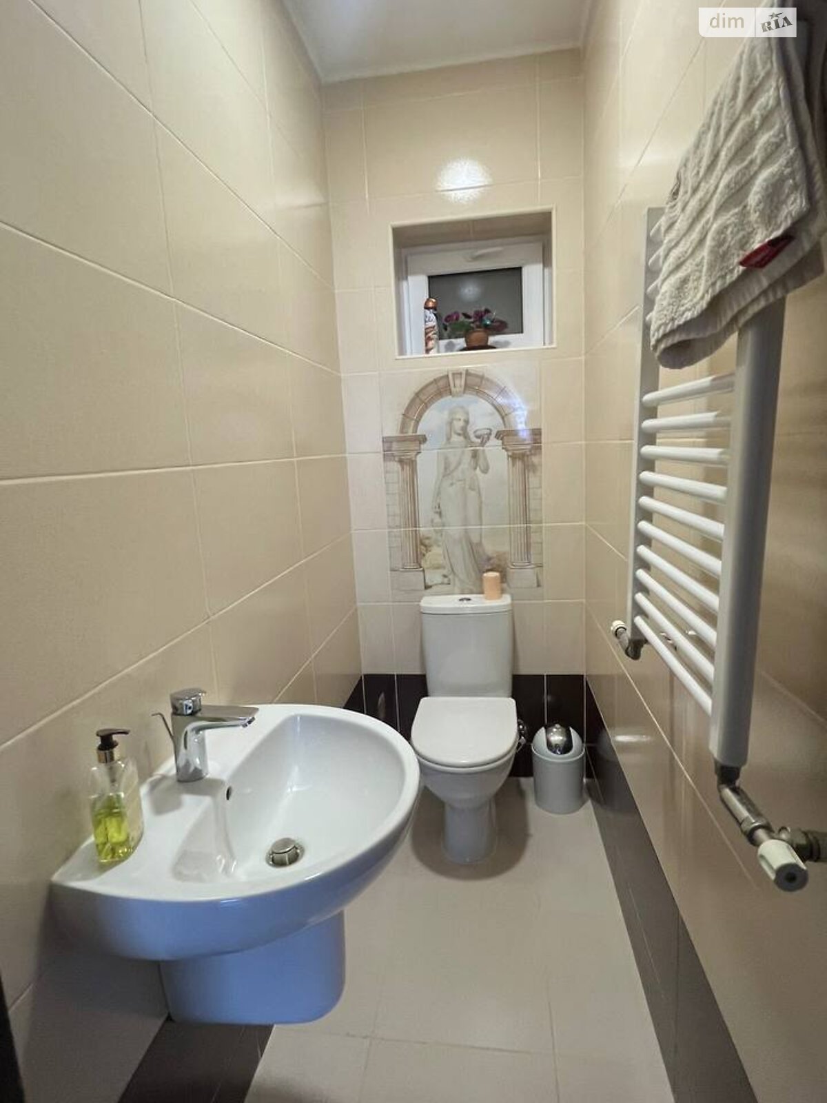 триповерховий будинок з гаражем, 119.9 кв. м, цегла. Здається помісячно в Одесі, в районі undefined фото 1 трипроверховий будинок з гаражем, 119.9 кв. м, цегла. Здається помісячно в Одесі, в районі undefined фото 1