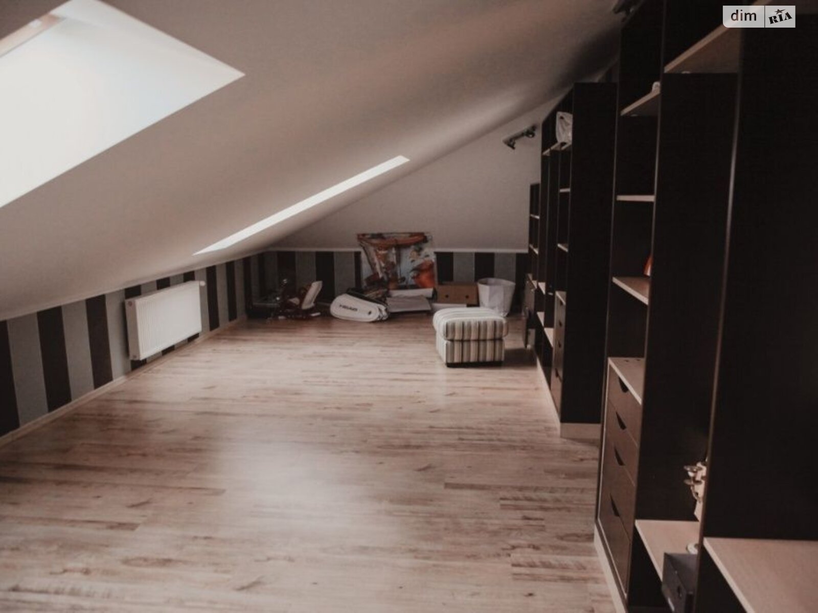 двоповерховий будинок з гаражем, 350 кв. м, цегла. Здається помісячно в Одесі фото 1