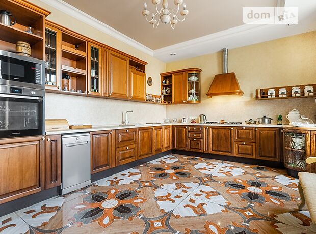 триповерховий будинок з балконом, 720 кв. м, цегла. Здається помісячно в Одесі, в районі Лиманський фото 1 трипроверховий будинок з балконом, 720 кв. м, цегла. Здається помісячно в Одесі, в районі Лиманський фото 1