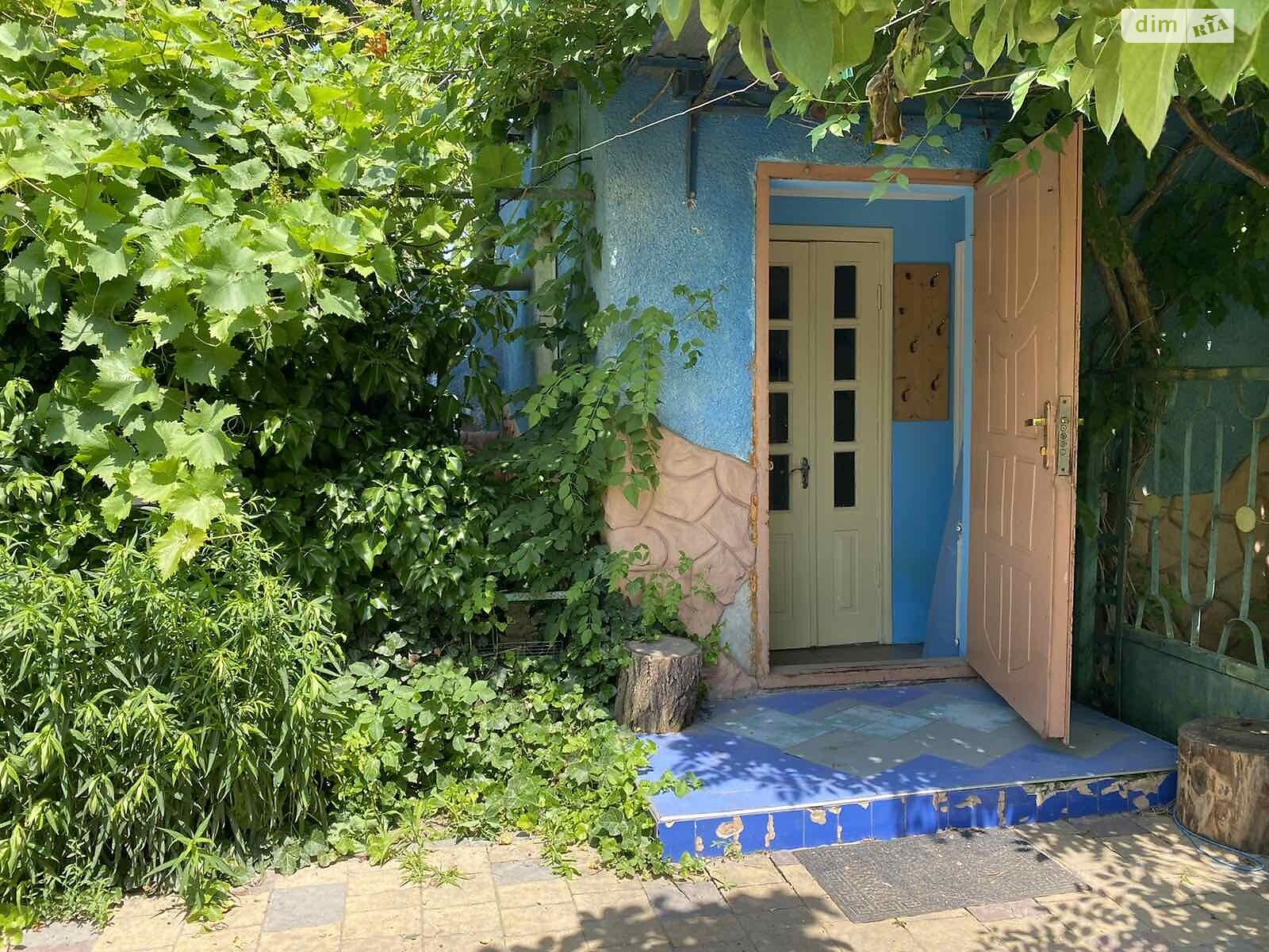 одноэтажный дом с ремонтом, 40 кв. м, кирпич. Сдается помесячно в Одессе, в районе Лузановка фото 1
