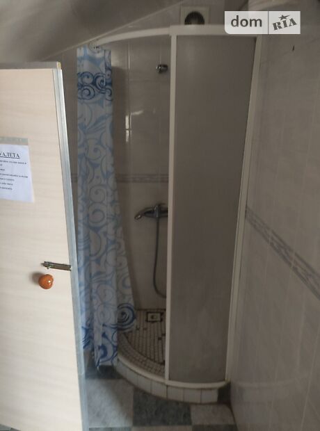 двухэтажный дом, 220 кв. м, кирпич. Сдается помесячно в Одессе, в районе Малиновский фото 1 двухэтажный дом, 220 кв. м, кирпич. Сдается помесячно в Одессе, в районе Малиновский фото 1