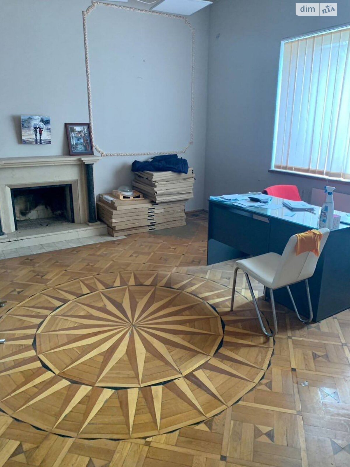 трехэтажный дом, 600 кв. м, кирпич. Сдается помесячно в Одессе, в районе Пересыпский фото 1 трехэтажный дом, 600 кв. м, кирпич. Сдается помесячно в Одессе, в районе Пересыпский фото 1
