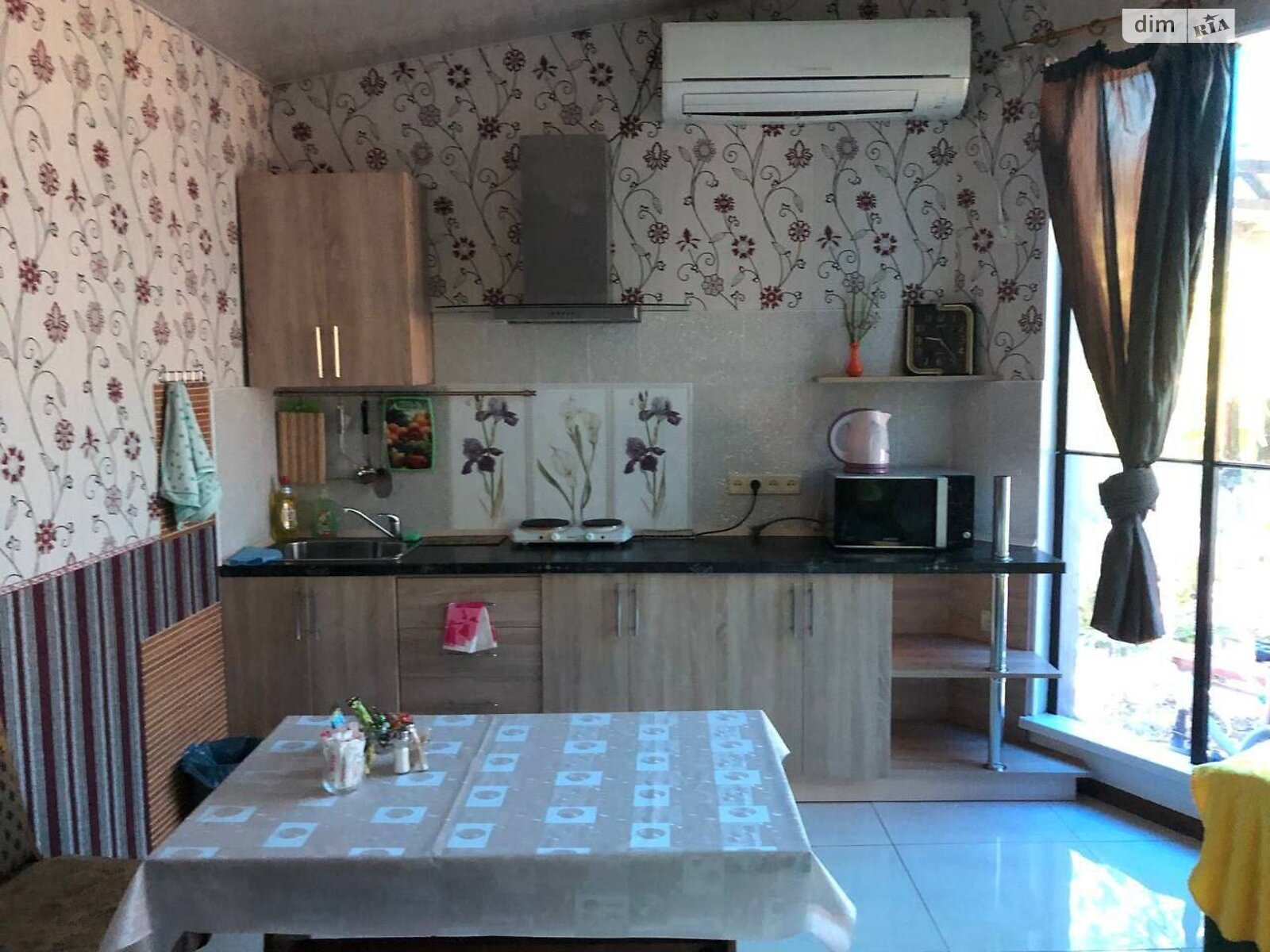 одноповерховий будинок, 50 кв. м, цегла. Здається помісячно в Одесі фото 1 одноповерховий будинок, 50 кв. м, цегла. Здається помісячно в Одесі фото 1