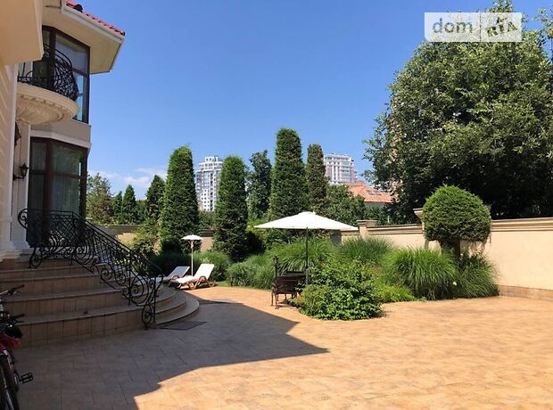 двухэтажный дом с камином, 800 кв. м, кирпич. Сдается помесячно в Одессе, в районе Приморский фото 1 двухэтажный дом с камином, 800 кв. м, кирпич. Сдается помесячно в Одессе, в районе Приморский фото 1