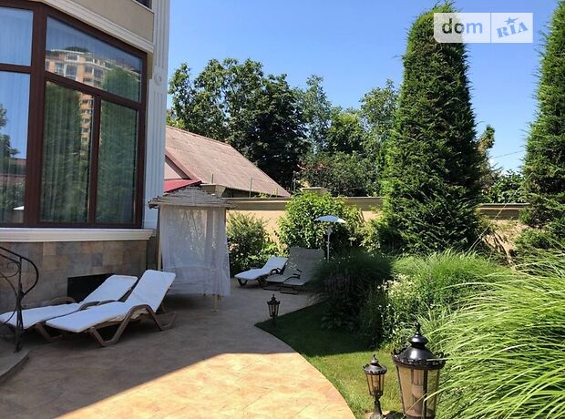 двухэтажный дом с камином, 800 кв. м, кирпич. Сдается помесячно в Одессе, в районе Приморский фото 1 двухэтажный дом с камином, 800 кв. м, кирпич. Сдается помесячно в Одессе, в районе Приморский фото 1