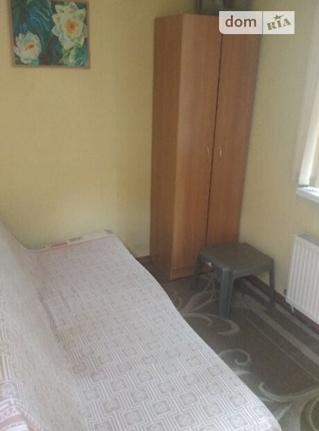 трехэтажный дом с балконом, 55 кв. м, кирпич. Сдается помесячно в Одессе, в районе Приморский фото 1 трехэтажный дом с балконом, 55 кв. м, кирпич. Сдается помесячно в Одессе, в районе Приморский фото 1