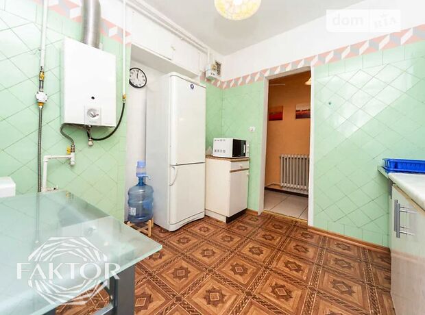 одноэтажный дом, 60 кв. м, кирпич. Сдается помесячно в Одессе, в районе Приморский фото 1 одноэтажный дом, 60 кв. м, кирпич. Сдается помесячно в Одессе, в районе Приморский фото 1