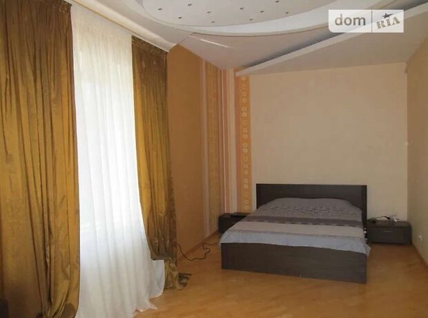 четырехэтажный дом с камином, 400 кв. м, кирпич. Сдается помесячно в Одессе, в районе Приморский фото 1 четырехэтажный дом с камином, 400 кв. м, кирпич. Сдается помесячно в Одессе, в районе Приморский фото 1