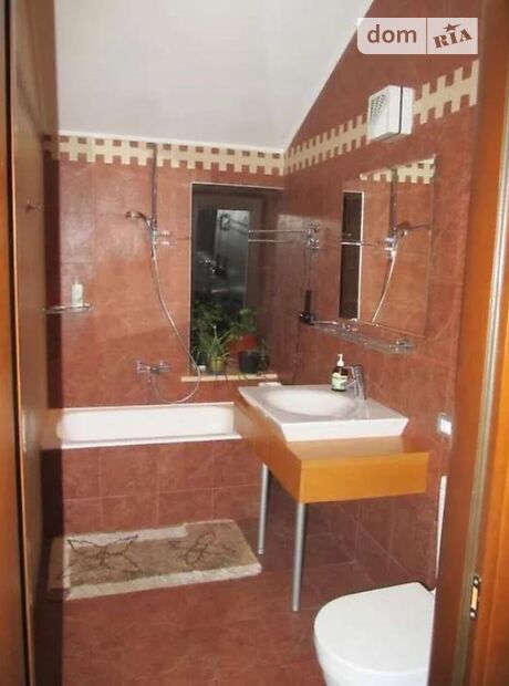 четырехэтажный дом с камином, 400 кв. м, кирпич. Сдается помесячно в Одессе, в районе Приморский фото 1 четырехэтажный дом с камином, 400 кв. м, кирпич. Сдается помесячно в Одессе, в районе Приморский фото 1