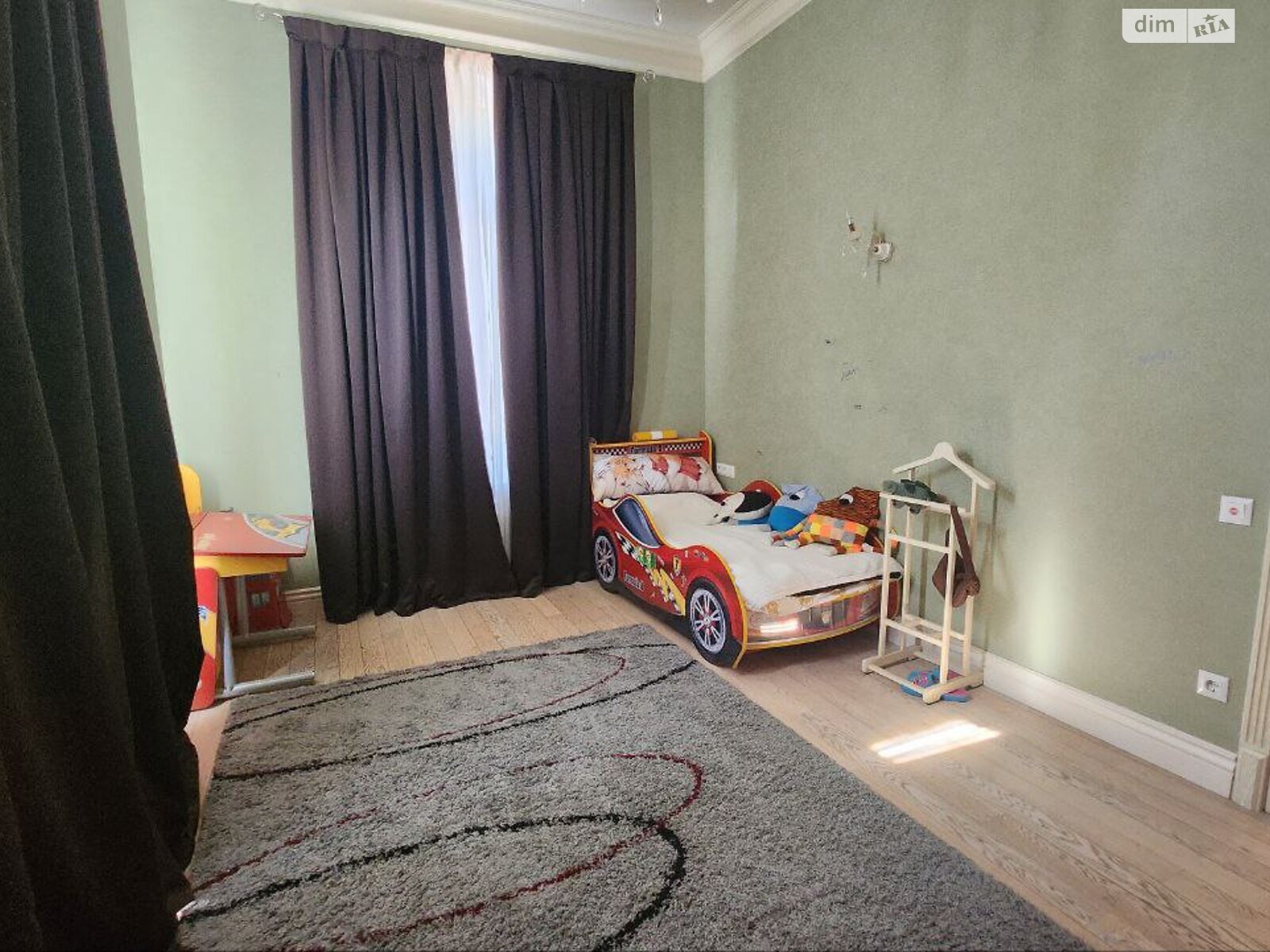 четырехэтажный дом веранда, 400 кв. м, кирпич. Сдается помесячно в Одессе, в районе Приморский фото 1