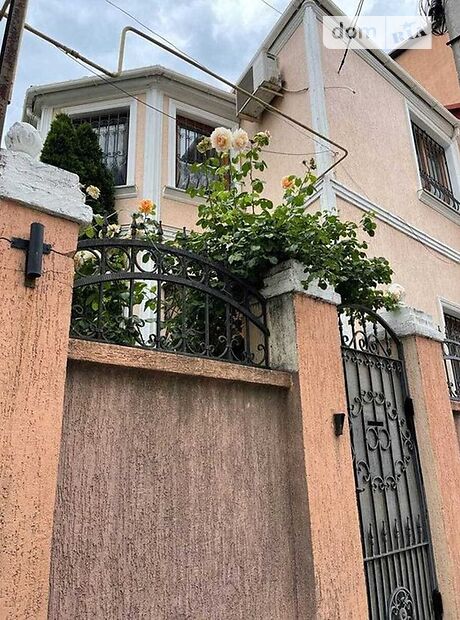 двухэтажный дом, 140 кв. м, кирпич. Сдается помесячно в Одессе, в районе Приморский фото 1 двухэтажный дом, 140 кв. м, кирпич. Сдается помесячно в Одессе, в районе Приморский фото 1