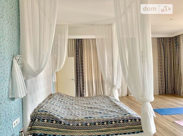 двухэтажный дом с камином, 720 кв. м, пенобетон. Сдается помесячно в Одессе, в районе Совиньон фото 1 двухэтажный дом с камином, 720 кв. м, пенобетон. Сдается помесячно в Одессе, в районе Совиньон фото 1