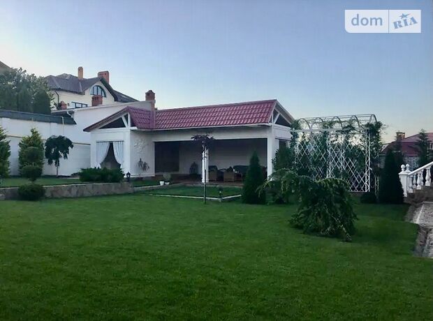 двоповерховий будинок з каміном, 300 кв. м, цегла. Здається помісячно в Одесі, в районі Совіньйон фото 1 двопроверховий будинок з каміном, 300 кв. м, цегла. Здається помісячно в Одесі, в районі Совіньйон фото 1