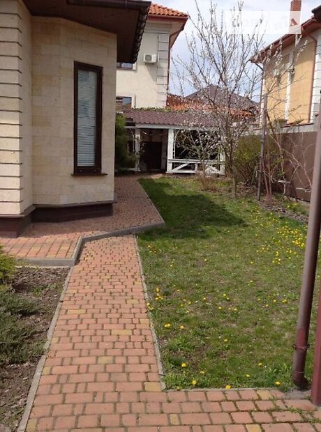 одноэтажный дом с камином, 100 кв. м, кирпич. Сдается помесячно в Одессе, в районе Совиньон фото 1 одноэтажный дом с камином, 100 кв. м, кирпич. Сдается помесячно в Одессе, в районе Совиньон фото 1