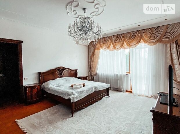 двухэтажный дом с камином, 300 кв. м, кирпич. Сдается помесячно в Одессе, в районе Совиньон фото 1