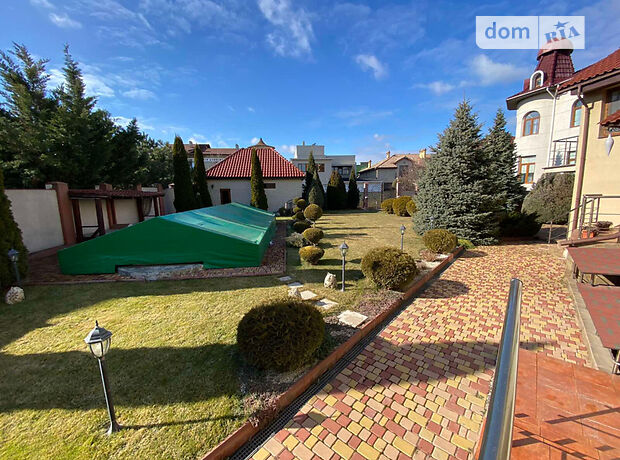 двухэтажный дом с ремонтом, 390 кв. м, ракушечник (ракушняк). Сдается помесячно в Одессе, в районе Совиньон фото 1 двухэтажный дом с ремонтом, 390 кв. м, ракушечник (ракушняк). Сдается помесячно в Одессе, в районе Совиньон фото 1