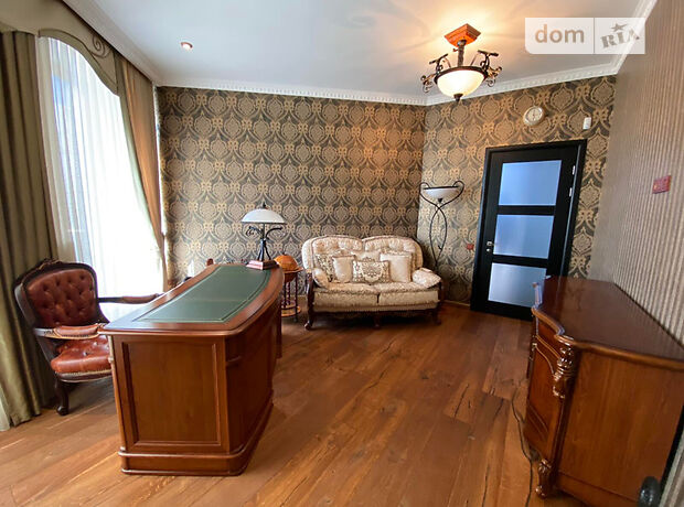 двухэтажный дом с ремонтом, 390 кв. м, ракушечник (ракушняк). Сдается помесячно в Одессе, в районе Совиньон фото 1