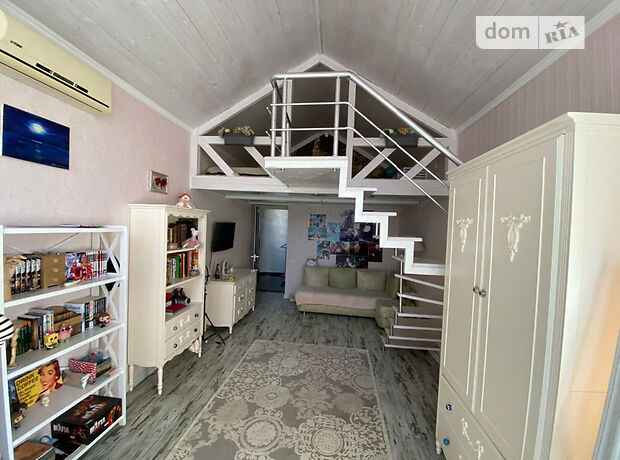 двухэтажный дом с ремонтом, 390 кв. м, ракушечник (ракушняк). Сдается помесячно в Одессе, в районе Совиньон фото 1 двухэтажный дом с ремонтом, 390 кв. м, ракушечник (ракушняк). Сдается помесячно в Одессе, в районе Совиньон фото 1