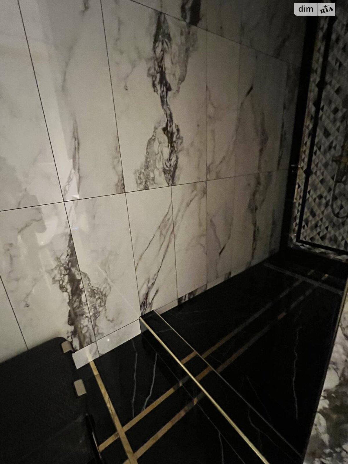 двухэтажный дом, 200 кв. м, кирпич. Сдается помесячно в Одессе, в районе Совиньон фото 1 двухэтажный дом, 200 кв. м, кирпич. Сдается помесячно в Одессе, в районе Совиньон фото 1