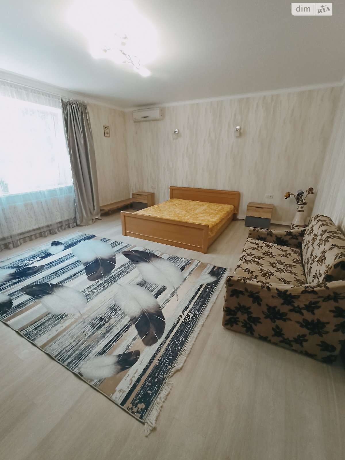 одноэтажный дом, 95 кв. м, кирпич. Сдается помесячно в Одессе, в районе Совиньон фото 1 одноэтажный дом, 95 кв. м, кирпич. Сдается помесячно в Одессе, в районе Совиньон фото 1
