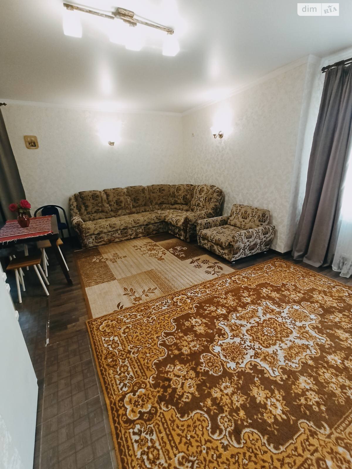 одноэтажный дом, 95 кв. м, кирпич. Сдается помесячно в Одессе, в районе Совиньон фото 1 одноэтажный дом, 95 кв. м, кирпич. Сдается помесячно в Одессе, в районе Совиньон фото 1